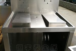 不銹鋼定制加工工廠，歡迎客戶隨時(shí)來指導(dǎo)考察【恒宇泰金屬】