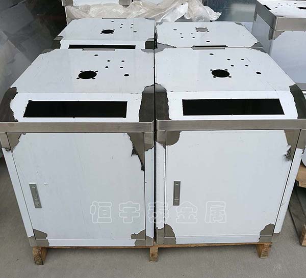 不銹鋼加工機(jī)箱外殼定制
