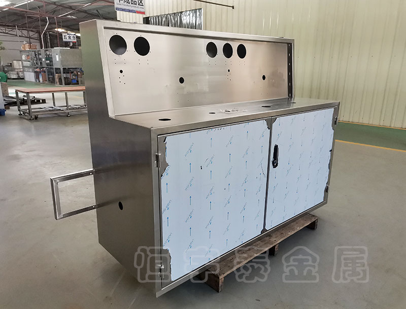 機(jī)箱機(jī)柜鈑金加工