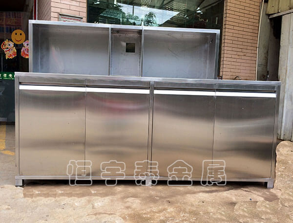 在鈑金加工的非標(biāo)準(zhǔn)設(shè)計(jì)中 有兩個(gè)核心原則