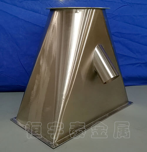 挑選不銹鋼加工工廠時有幾個關(guān)鍵因素需要特別關(guān)注