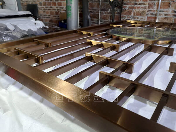 對(duì)不銹鋼板進(jìn)行抗指紋處理的原因是什么