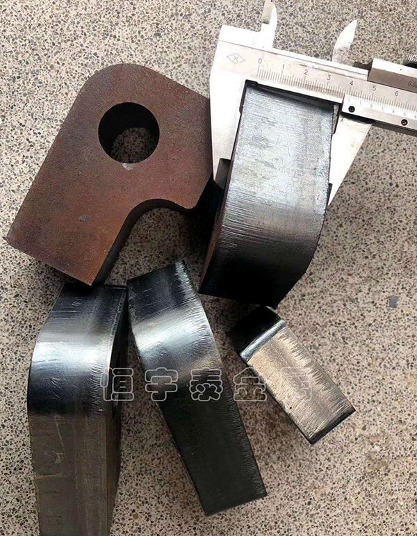 激光進行金屬切割加工時需要注意哪些關鍵因素