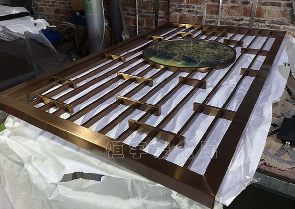 不銹鋼材料在裝飾和裝修過(guò)程中有哪些特定的用途
