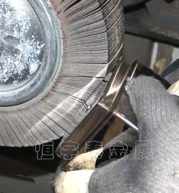 不銹鋼制品鈑金和表面加工時(shí)需要特別留意什么