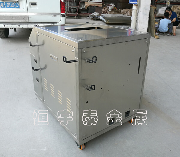 在鈑金加工的機(jī)柜制造過(guò)程中需要特別關(guān)注哪些環(huán)節(jié)